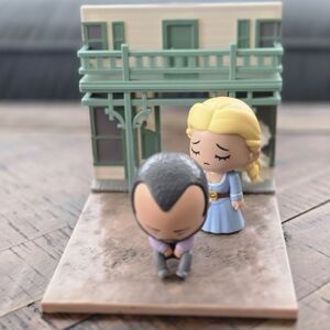 Westworld Figurine Set